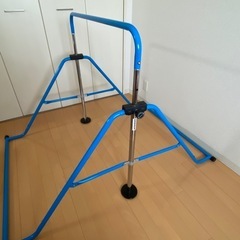 室内折りたたみ鉄棒 の画像