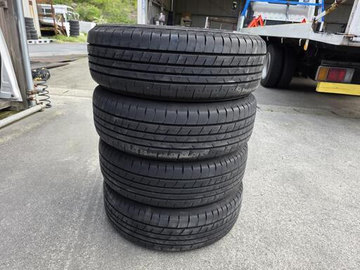 タ8 ブリヂストン Playz PX-RVII195/65R15 2022年 超バリ山