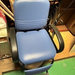 スタイリングチェア