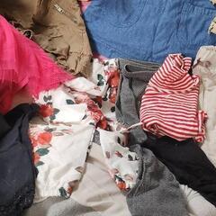 女の子服まとめ売りの画像