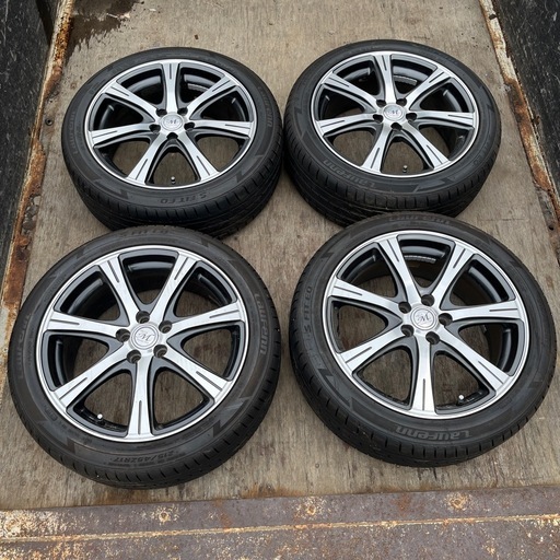 215/45ZR17 バリ溝 プリウス