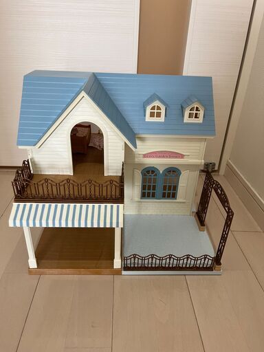 青い屋根のお家　Mellowglass シルバニアファミリー青い屋根の家 (いれね) 三田のその他の中古