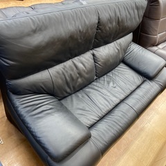 2人掛けソファー sheer レザー ブラック 税込22000円入荷致しました！