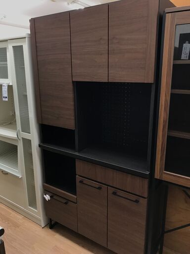 松田家具　食器棚　ダークブラウン ☆ジモティ割あり☆ 松田家具 食器棚 ダークブラウン H205×W118×D49