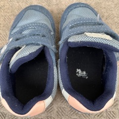 ニューバランス　スニーカーの画像