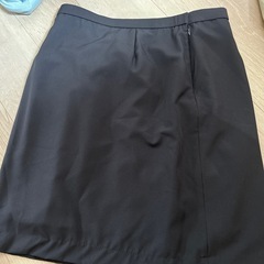 スーツ　スカート