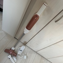 掃除機　軽量　スリム