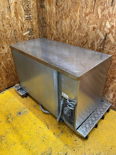 C(7265) フクシマ 業務用 冷凍庫 RXC-42FE7 244L 80㎏ W1200D600H800