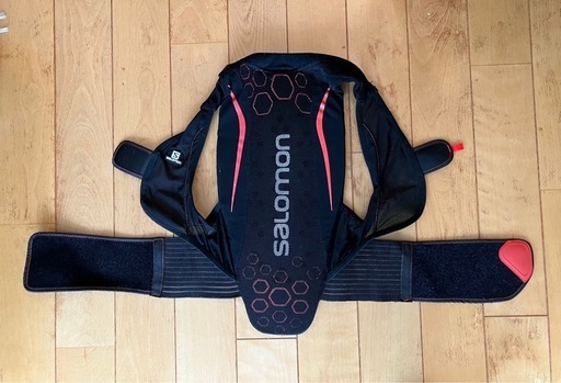 ほぼ新品　スキー・スノーボード用バックプロテクター