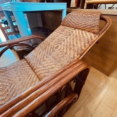 JH0528　ラタンのリクライニングチェア　オットマンの画像