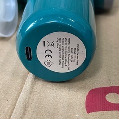 【稼働品】卓上掃除機　予備フィルター付きの画像