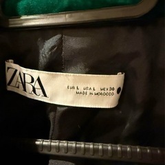 ZARA ベルベット ジャケット（Mサイズ・グリーン）の画像