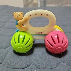 プレイマット  コンビのガラガラ車の画像