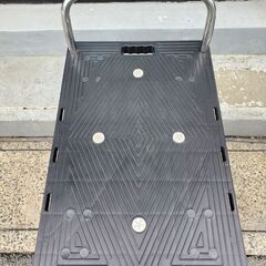 静かな 樹脂台車 3段 積載荷重150kg 静音 黒 ブラック◆幅45.5cm 奥行70cm 高さ86cm◆近隣配送無料 買取帝国 朝霞店の画像