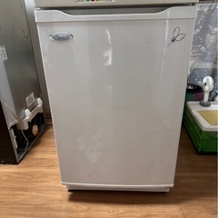 決まりました　
冷凍庫