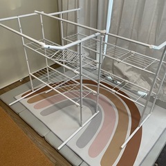 押入れ収納ハンガーラック　の画像