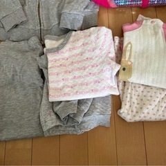 女の子100㎝　服7点セットの画像
