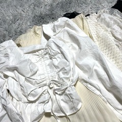 レディース服 大量50着以上 S〜L/フリーサイズ まとめ売り【1着50円】オールシーズン 引き取りの画像