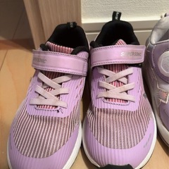 女児19.0スニーカー2足の画像