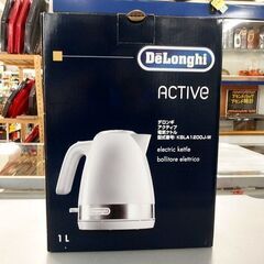 開封未使用品 デロンギ 電気ケトル 1.0L KBLA1200J ホワイト キッチン家電 電気ポット 湯沸かし DeLonghi ☆ 札幌市北区屯田 の画像