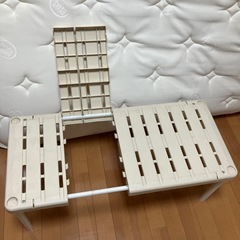 押入れ伸縮棚の画像