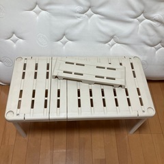 押入れ伸縮棚の画像