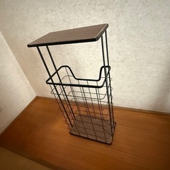 トイレットペーパーラック