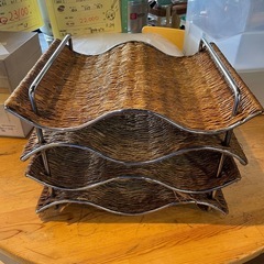 【引き取り限定】中古品　ワインラック