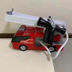 おもちゃ　ハシゴ消防車