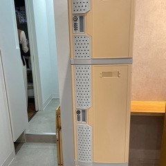 ロッカー
