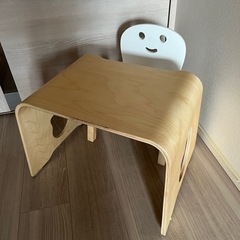 キコリの小いす（白）とテーブルセット 