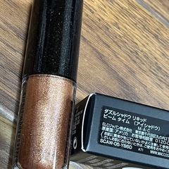 MAC リキッドアイシャドウの画像