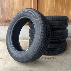 中古タイヤ組み換え込み175/65R15 84HブリヂストンNH...