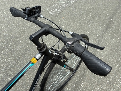 自転車　CRUISE クルーズ クロスバイク 自転車 700C シマノ 6速ギア 