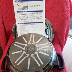 Tーfal　クリプソ　圧力鍋　  cliepso 　容量6L　IH対応　ワンタッチ開閉式の画像