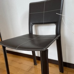 革製　椅子　チェアの画像