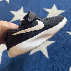 NIKE16cmの画像