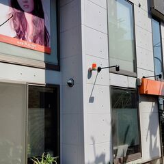 ●定休日：日曜定休（火曜日営業）　●営業受付時間：9：00～16：00　●お好きな日に！お好きな時間に！　●有給休暇（有）　●社会保険・労働雇用保険（有）の画像