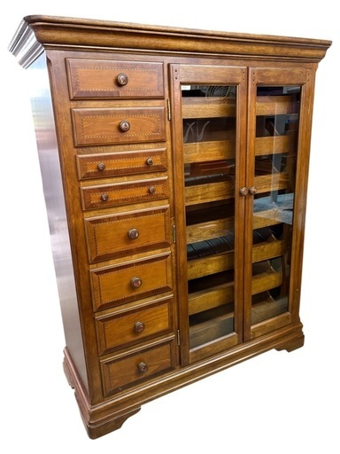 NO.2427 《お値下げ中!!》UNIVERSAL ユニバーサル アメリカ輸入家具 タンス 収納 家具 中古