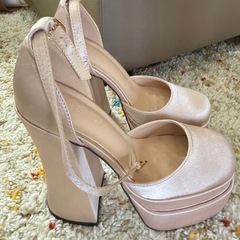厚底サンダル