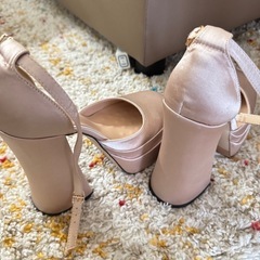 厚底サンダルの画像