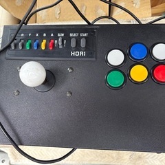 格闘ゲーム用HORI コントローラー