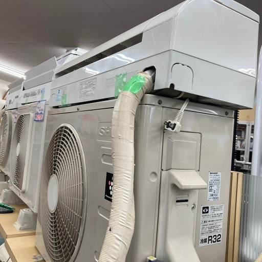 ⭐️爆安⭐️標準工事費込み‼️SHARP8-10畳用ルームエアコン