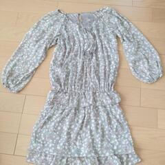 シフォンワンピースМ
