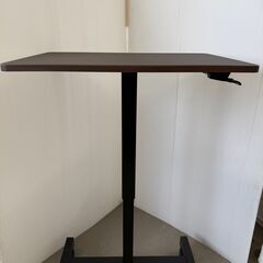 昇降デスク　※6月末までの掲載予定の画像
