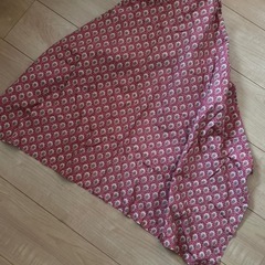 ⭐︎ソレイアード（フランス）上品なピンク柄授乳ケープ③の画像