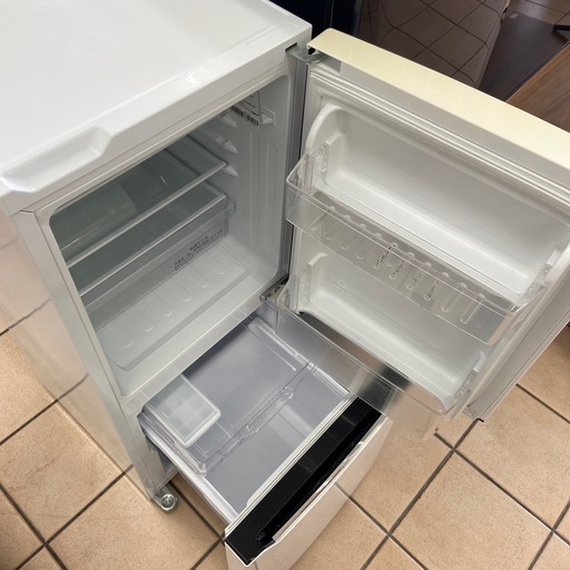 Hisense124L冷凍冷蔵庫:2024年製【リサイクルフカツ岡崎倉庫店】250724NA-5