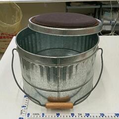 0527-203 スツールボックス