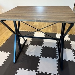 【募集締切りました】折りたたみダイニングテーブルの画像
