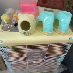 ハムスターケージ3段の画像